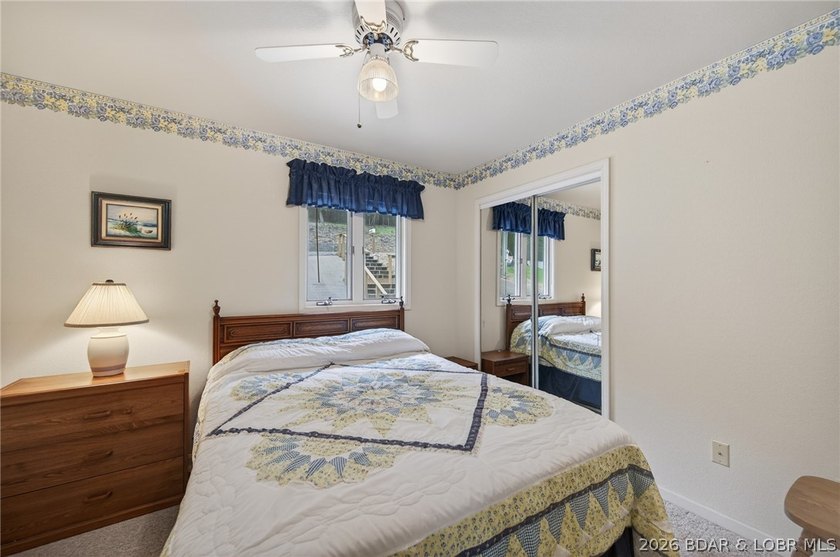 This property offers calm waters, 3 to 4 bedrooms, 3 full baths - photo 33