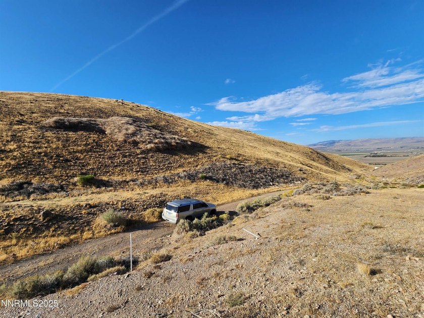 Fantastic view from the top of hill overlooking Palomino Valley - photo 6