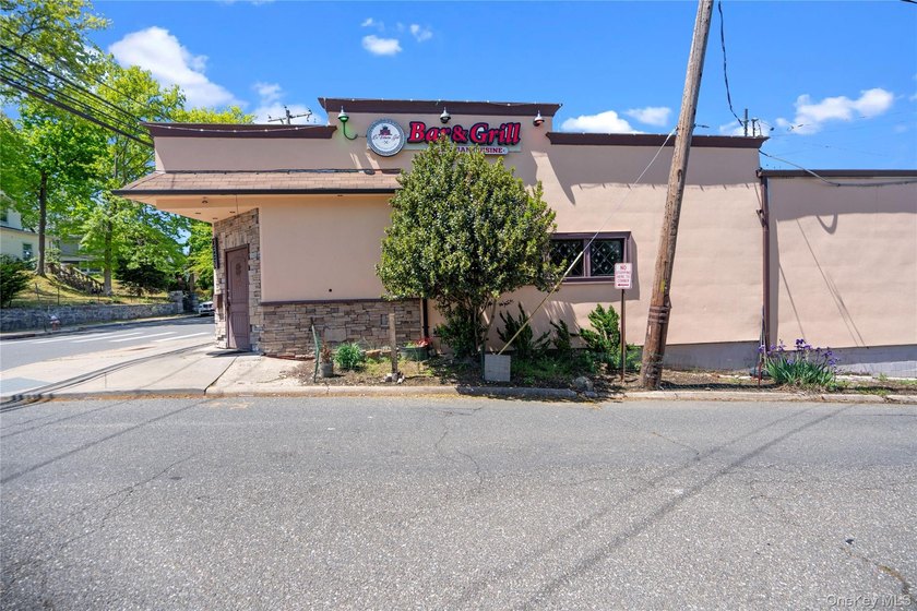 Fully leased two-tenant commercial investment opportunity - photo 18