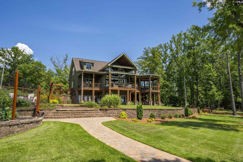 Lake Murray signature property Perfectly positioned, beautifully - photo 18