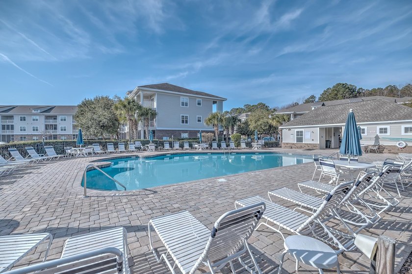 FULLY FURNISHED - Discover this inviting 2 bedroom, 2 bathroom - photo 19