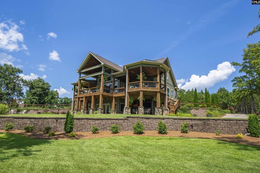 Lake Murray signature property Perfectly positioned, beautifully - photo 21