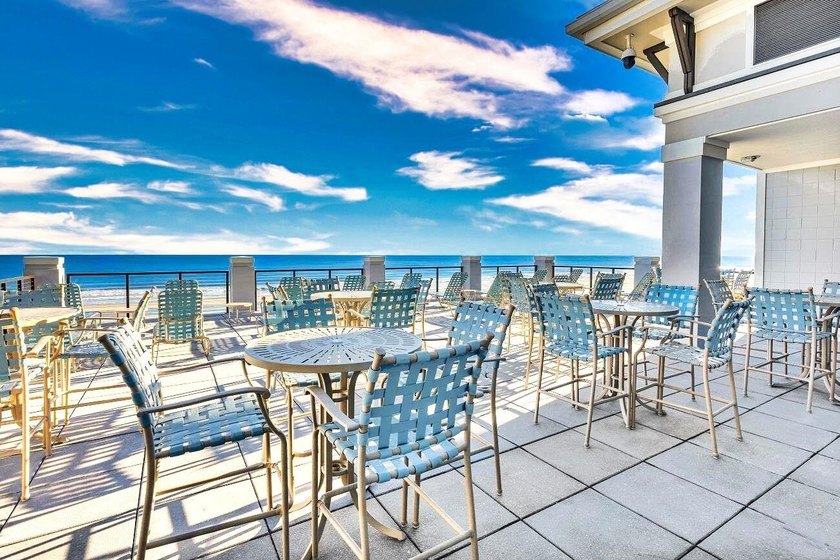 FULLY FURNISHED - Discover this inviting 2 bedroom, 2 bathroom - photo 25