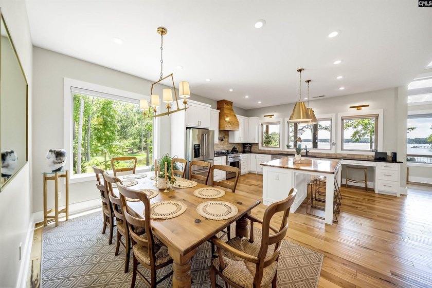 Lake Murray signature property Perfectly positioned, beautifully - photo 48