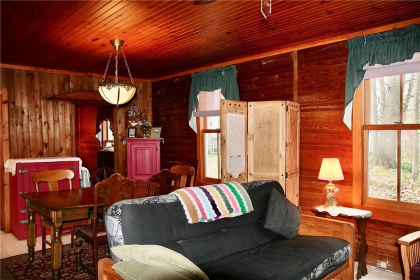 Welcome to *Island Treasure*, a charming historic cottage - photo 6