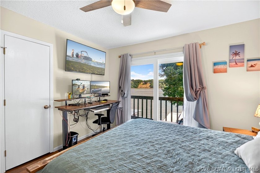 Welcome to your waterfront escape at the 27MM!This lakefront - photo 21