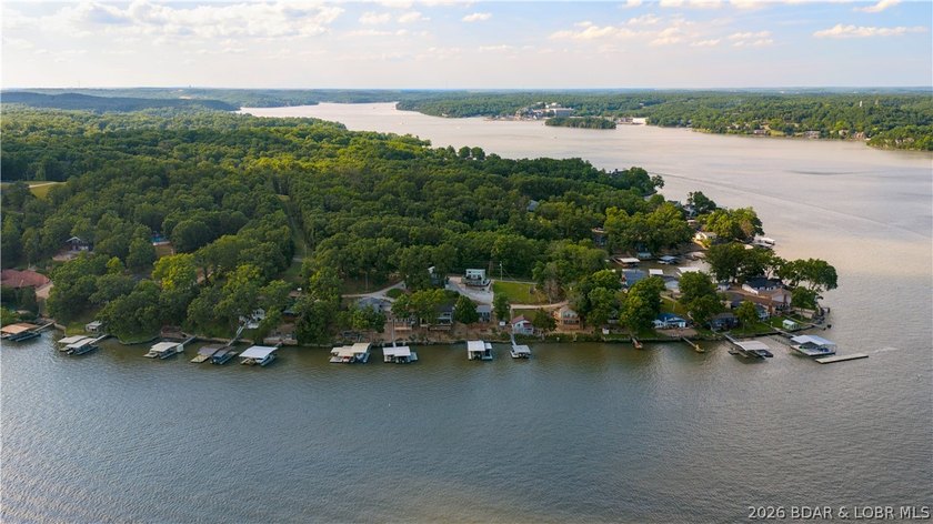 Welcome to your waterfront escape at the 27MM!This lakefront - photo 38