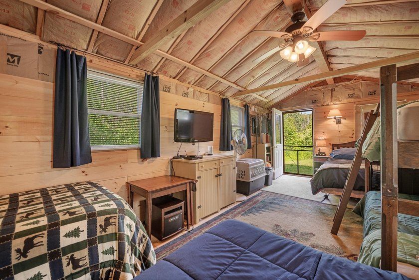Unique in every way! This spectacular handcrafted full-log home - photo 26