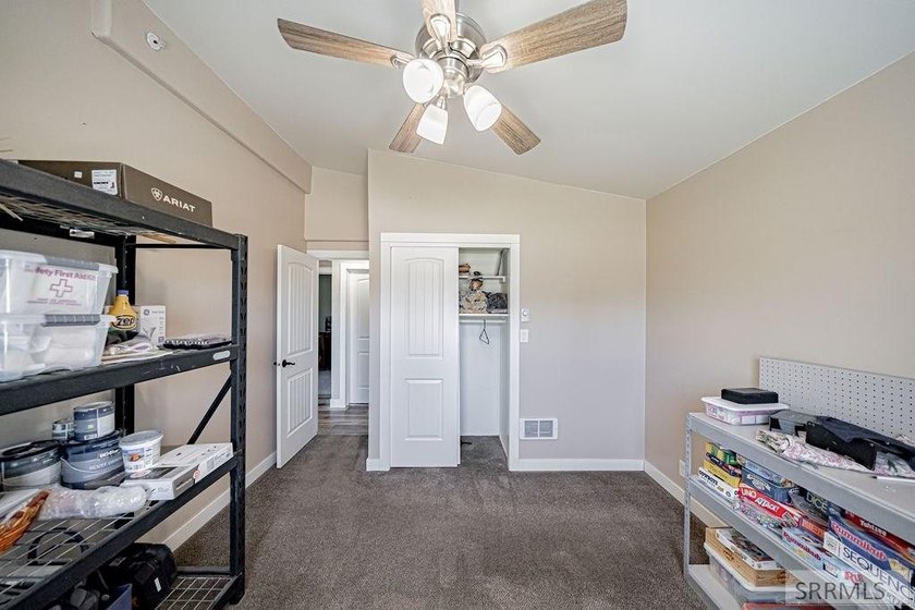 Once a licensed assisted-living home, this one-of-a-kind 4,292 - photo 31
