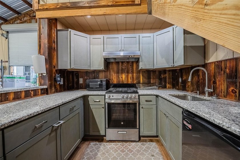 Key West-style home on more than 6 acres with beautifully - photo 41