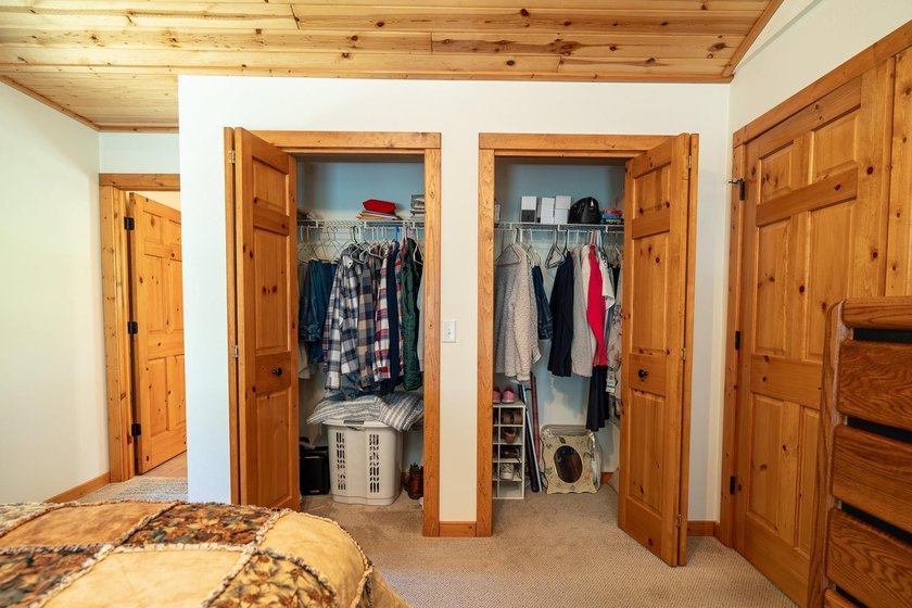 Welcome to your private retreat nestled on 2.71 serene acres - photo 27