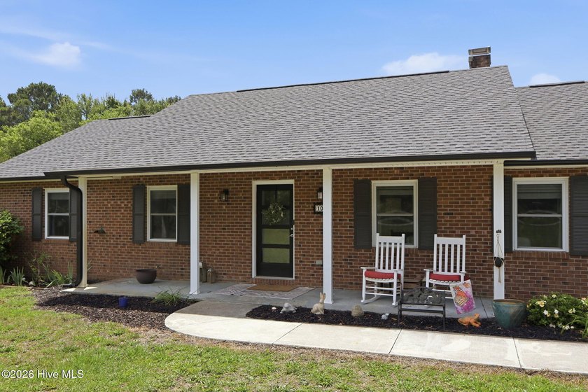 Come experience this peaceful setting on nearly an acre - photo 3