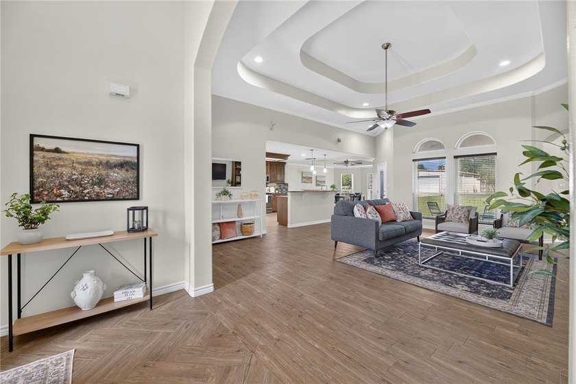 Welcome to 2802 Grand Park Avenue, a rare opportunity to enjoy - photo 7