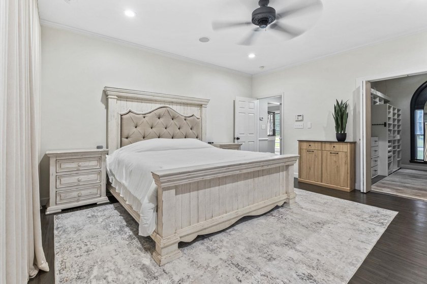 Exceptional all-brick estate set on 3.47 acres in a private - photo 15