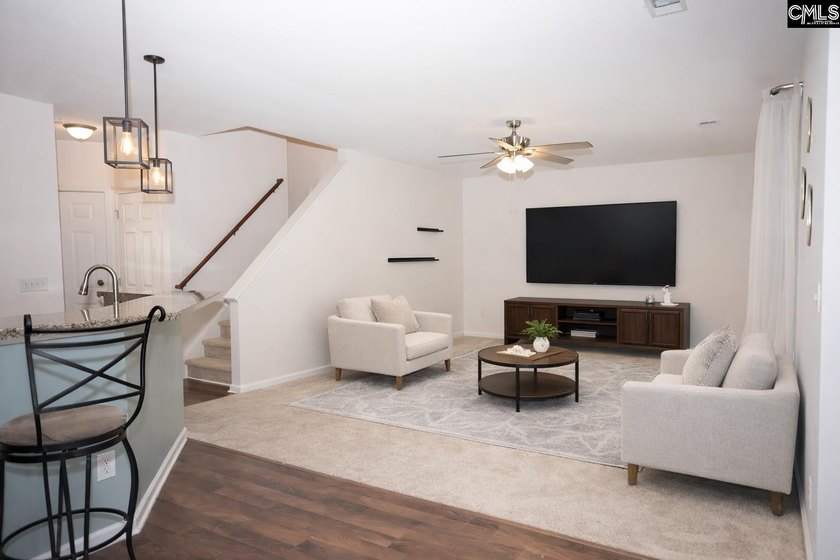 Don't miss this move-in ready Chapin home offering 4-bedroom - photo 17