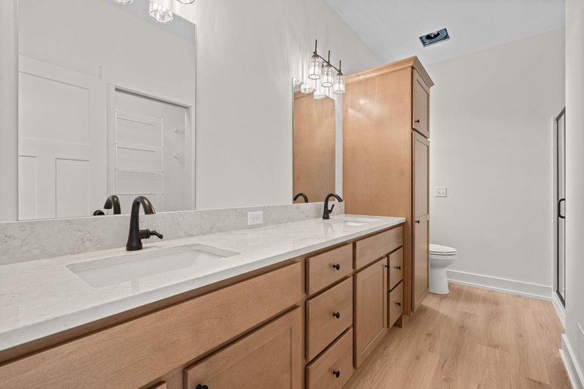 Welcome to River View Estates! This beautifully crafted new - photo 31