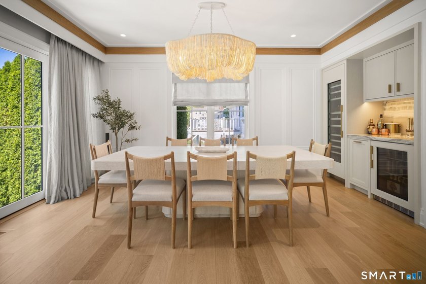 Your new fully custom near beach luxury residence is ready for - photo 7