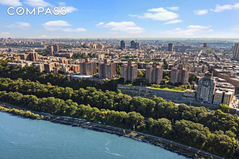 Castle Village 2.5 Bed, 2 Bath with Panoramic VIEWS of the - photo 22