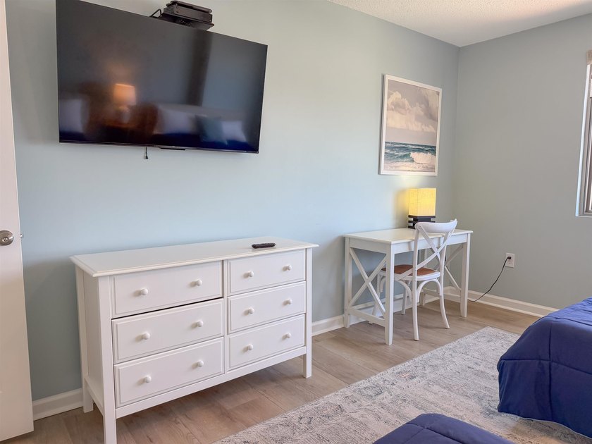 What a truly unique floor plan! Welcome to what we've nicknamed - photo 23
