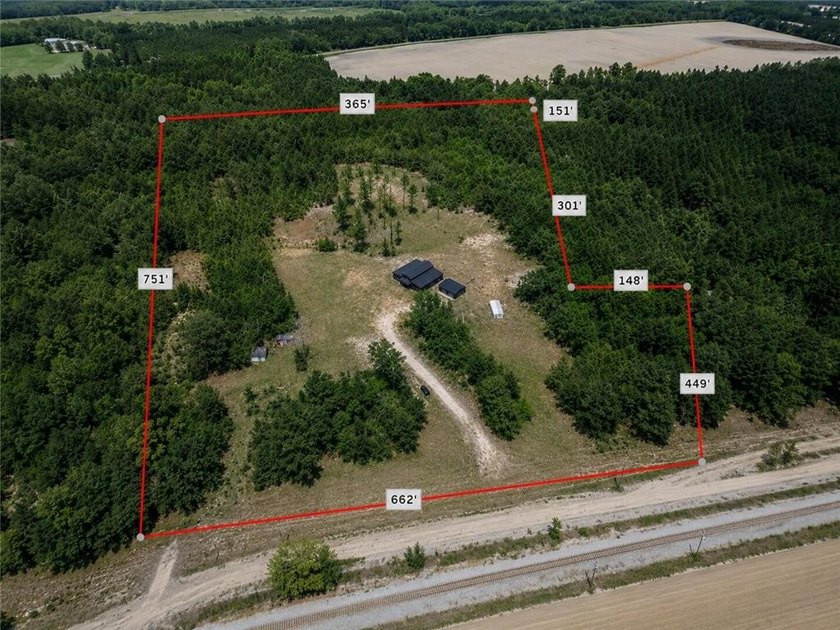 Modern barndominium on 10.28+/- private, wooded acres with TWO - photo 6