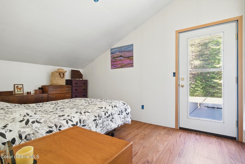 Behold a scarce opportunity with large acreage! This stunning - photo 17