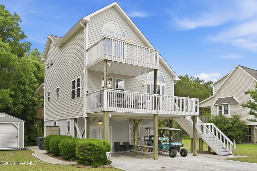 DECKed Out in Coastal Style and Comfort! Welcome to this - photo 3