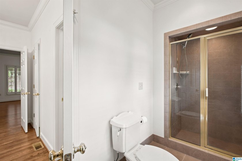 If you're looking for a private setting in Homewood, this - photo 23