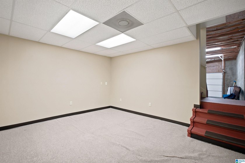 If you're looking for a private setting in Homewood, this - photo 35