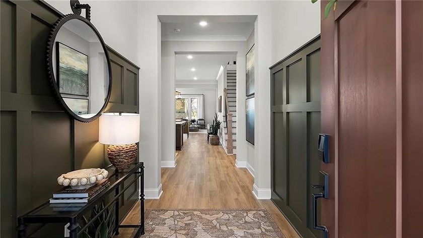 Here's your rare opportunity to own a stunning 4 bed 3 bath - photo 3