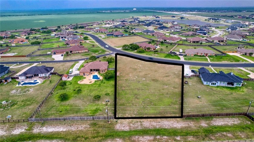 Build your ultimate dream home on this spacious 1.2-acre lot in - photo 6