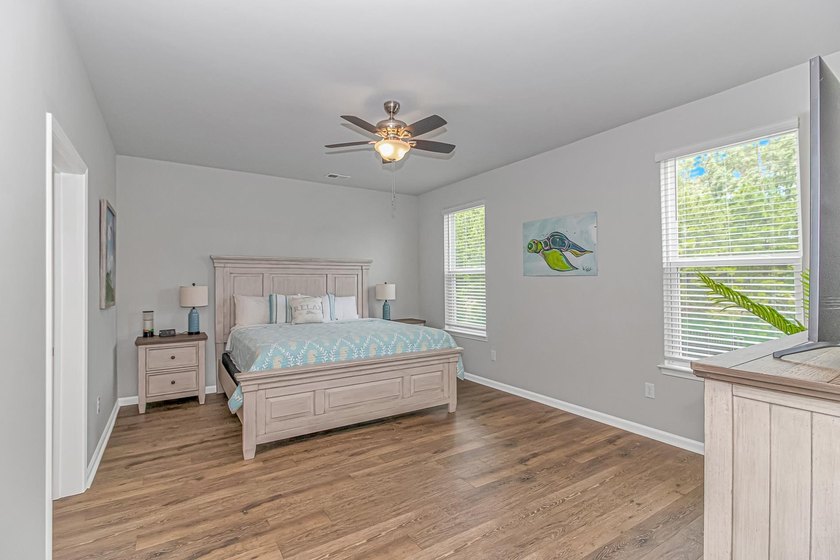 Welcome to this beautiful 3-bedroom, 2.5-bath home Fully - photo 13