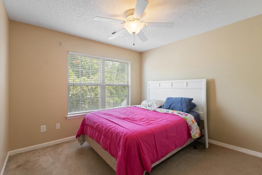 Don't miss this incredible opportunity to own a 3-bedroom - photo 31