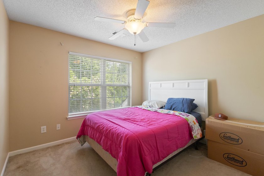 Don't miss this incredible opportunity to own a 3-bedroom - photo 33