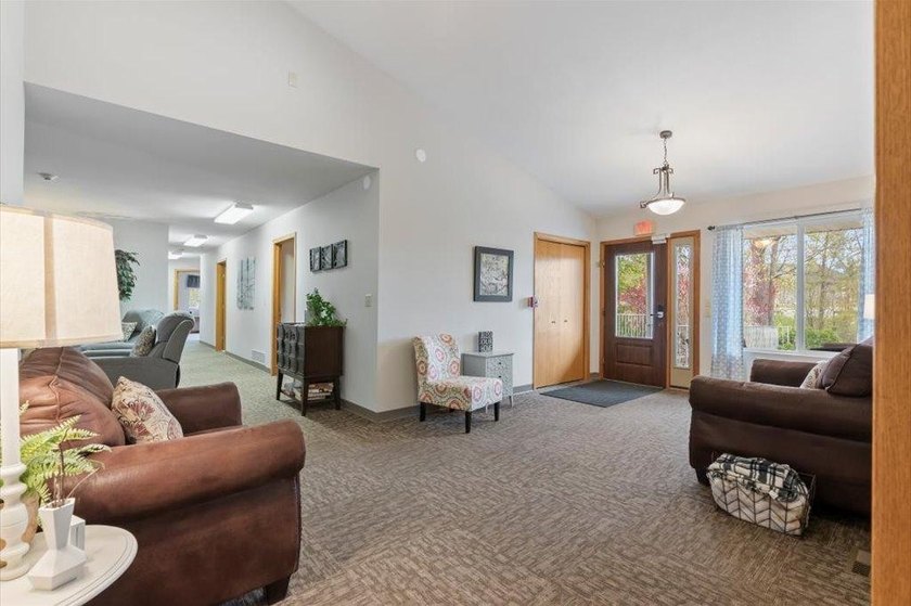 Incredible chance to own a 3 Unit Rental Property, with over - photo 5