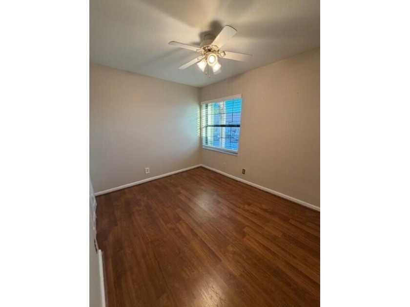 Located in the gated community of Independence Bay in Deerfield - photo 17