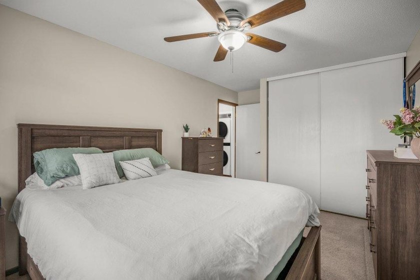 Stylish and move-in ready with a bright, open layout designed - photo 14