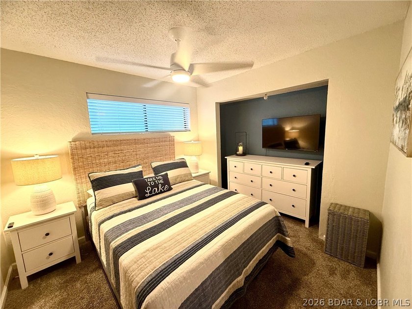 LUXURY LAKEFRONT WALK-IN LEVEL 12x28 SLIP + NEXT TO POINT POOL! - photo 22