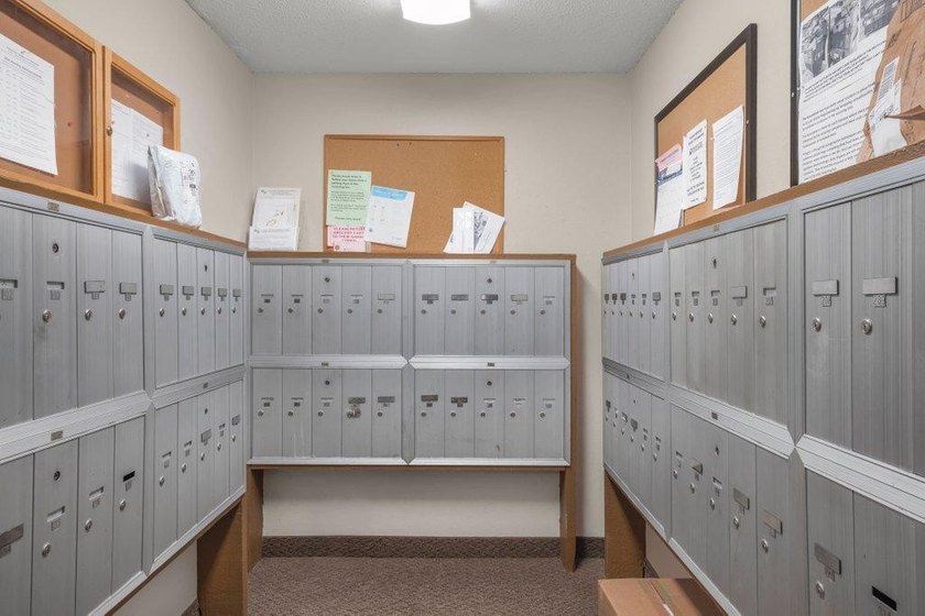 Stylish and move-in ready with a bright, open layout designed - photo 22