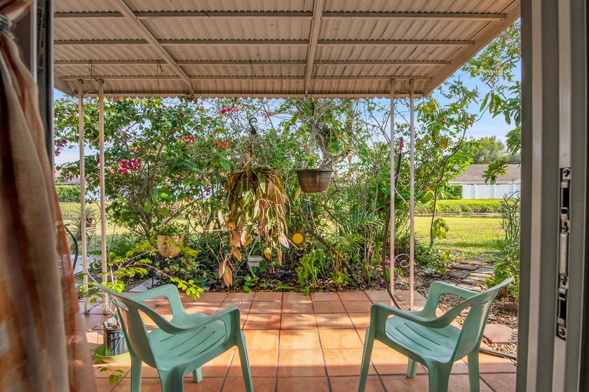 Welcome to this bright 2-bedroom, 2-bathroom condominium located - photo 23