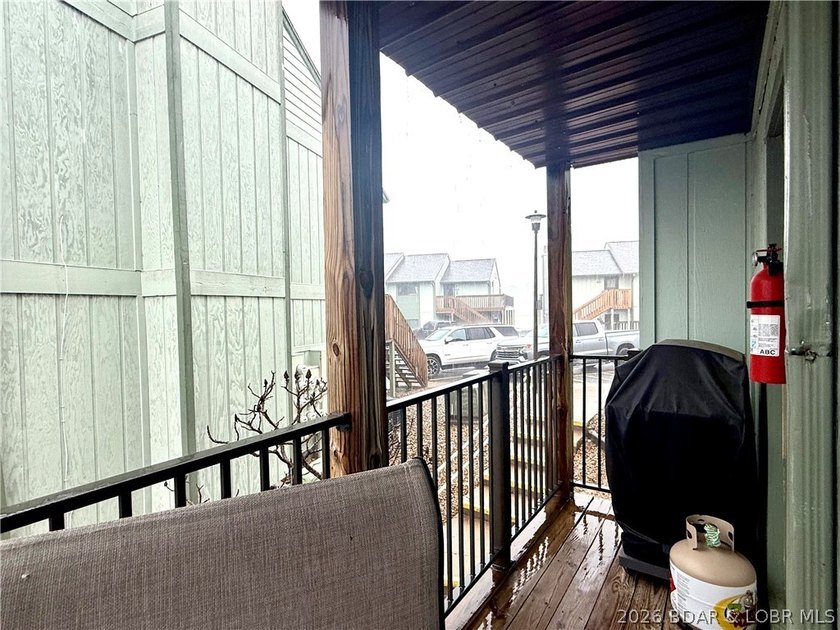 LUXURY LAKEFRONT WALK-IN LEVEL 12x28 SLIP + NEXT TO POINT POOL! - photo 27