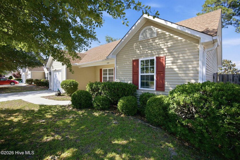 Run Don't Walk! This RARE find &amp; highly desirable subdivision - photo 5