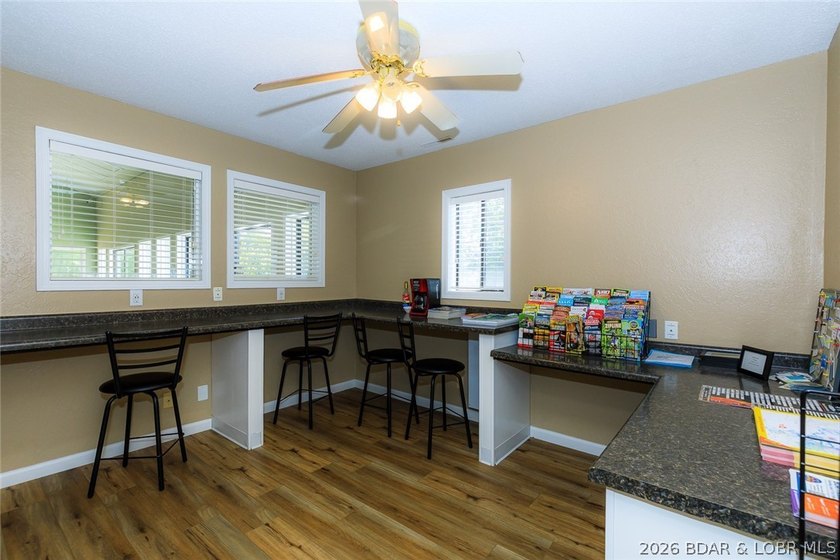LUXURY LAKEFRONT WALK-IN LEVEL 12x28 SLIP + NEXT TO POINT POOL! - photo 51
