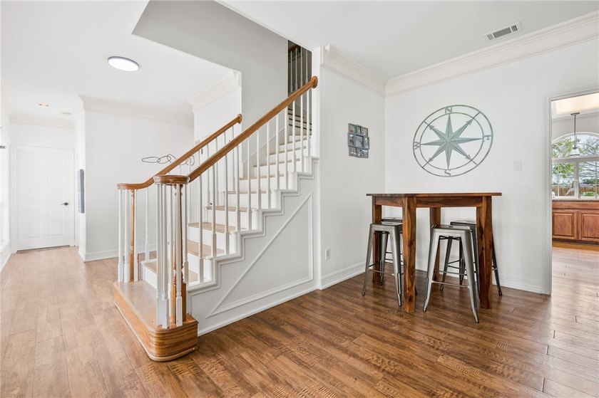 NEW PRICE ALERT!!! Looking for that rare unicorn property? - photo 7