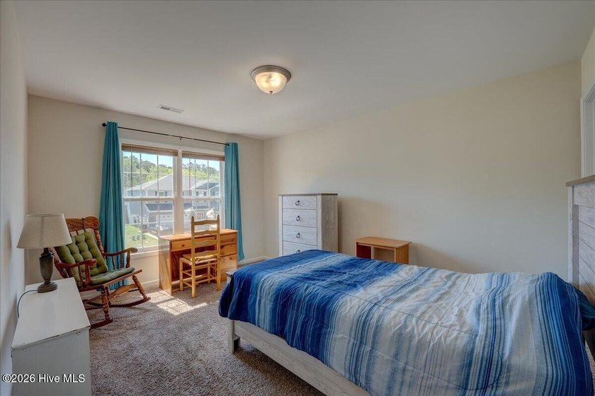 Looking for a spacious home to accommodate many lifestyles. This - photo 19