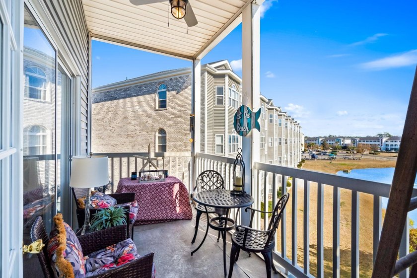 FULLY UPDATED,ELEVATOR BUILDING, PREFESSIONALLY FURNISHED, END - photo 29