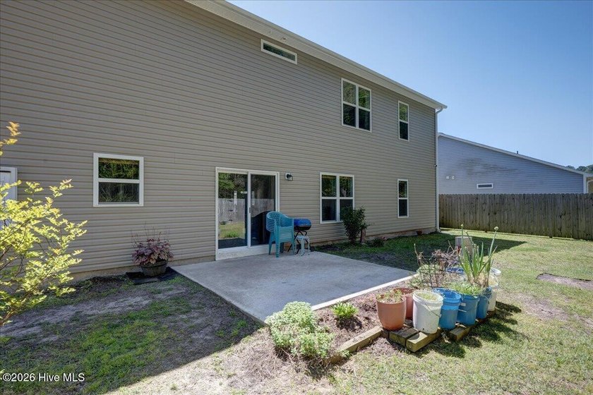 Looking for a spacious home to accommodate many lifestyles. This - photo 29