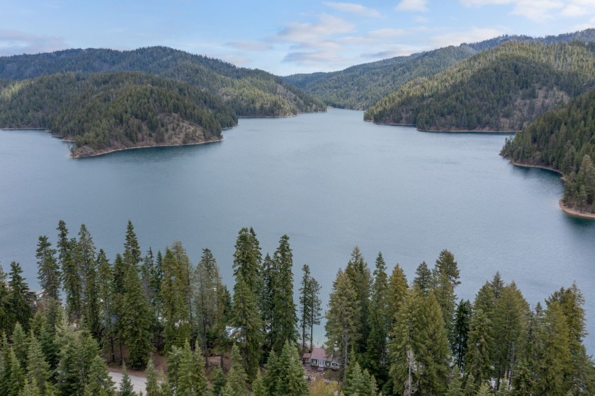 Waterfront cabin on Bead Lake SOLD - photo 10