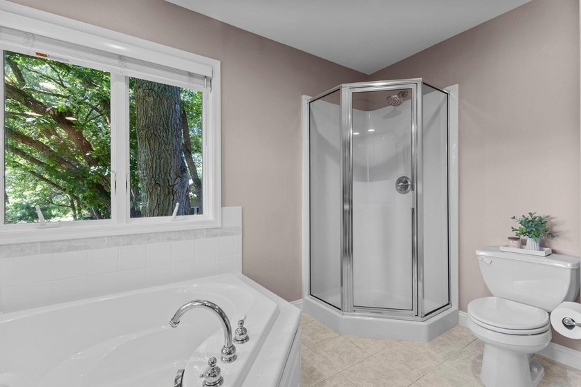 Welcome to this five-bedroom, four-bathroom, two-story home on a - photo 19