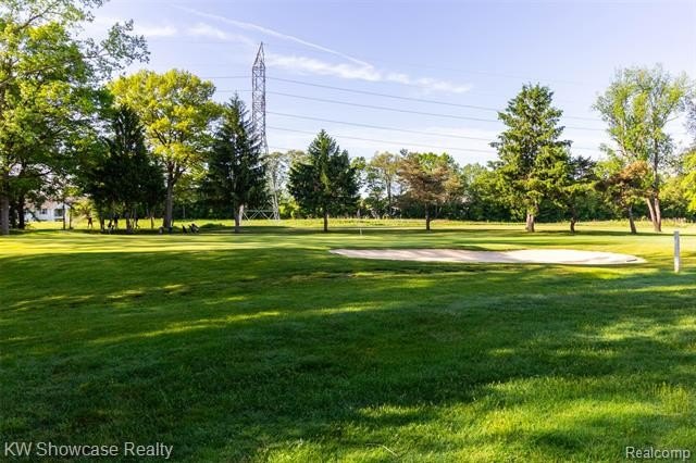 Rare opportunity to be a part of the coveted golf community in - photo 36