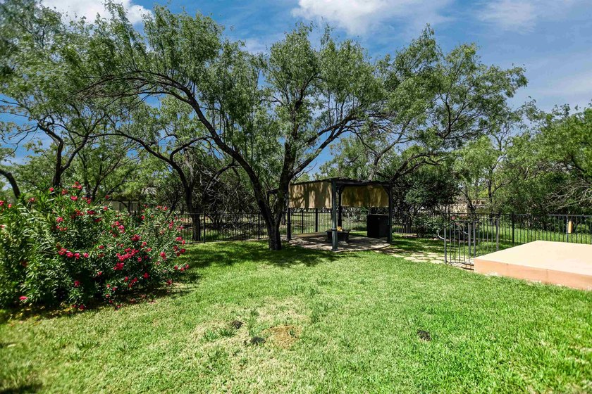 Positioned on a .27-acre homesite in the heart of Horseshoe Bay - photo 22